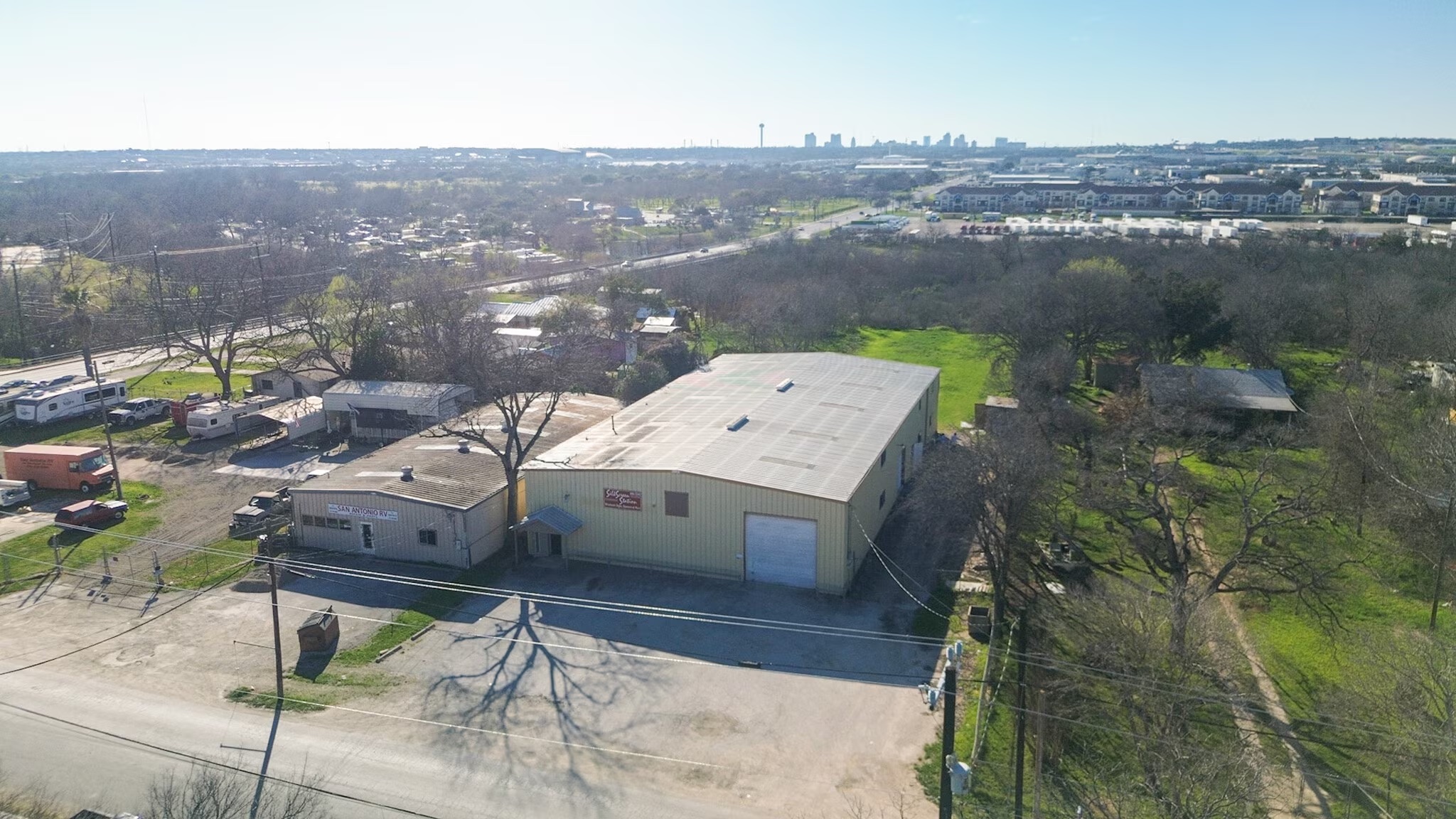 Obsido Commercial arranges lease of 8,250 SF Industrial space